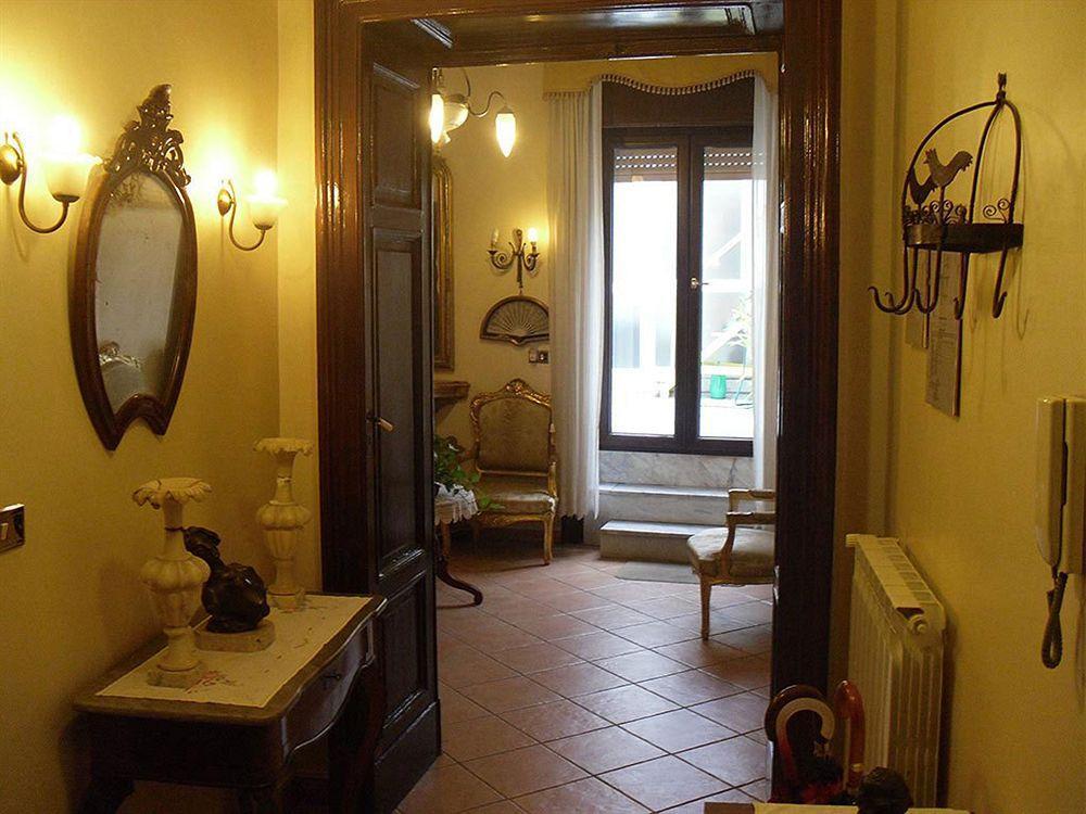 Bed&Breakfast I Vicoletti Di Napoli Esterno foto